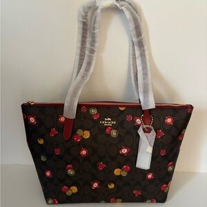 NWT Coach Christmas Patterned Tote Bag
